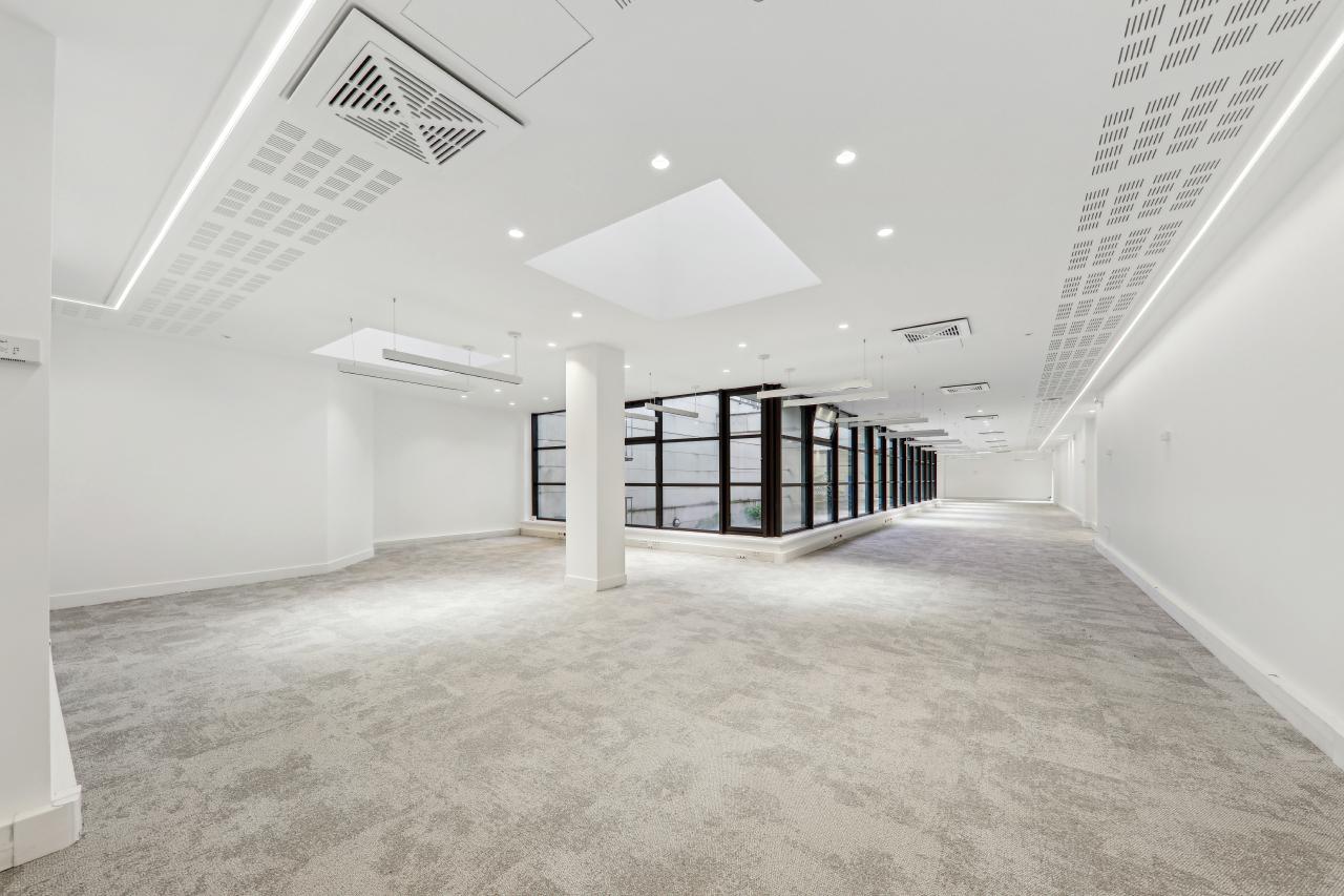 Bureau Paris 635m² Location bureau Paris OLBUR2422910 3